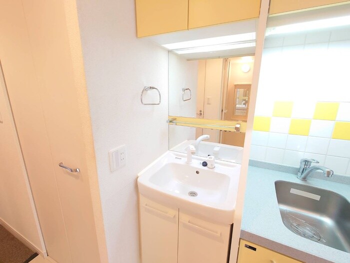 物件内観写真10　(洗面)