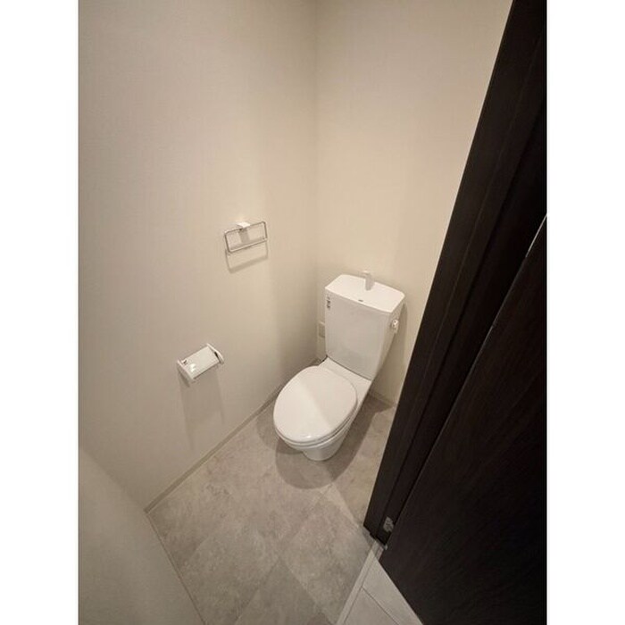 物件内観写真9　(トイレ)