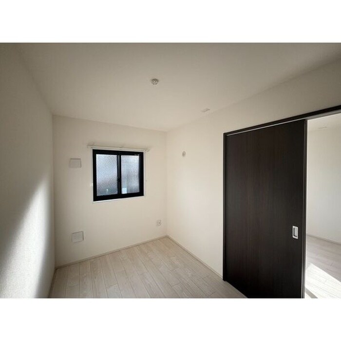 物件内観写真14　(居室)