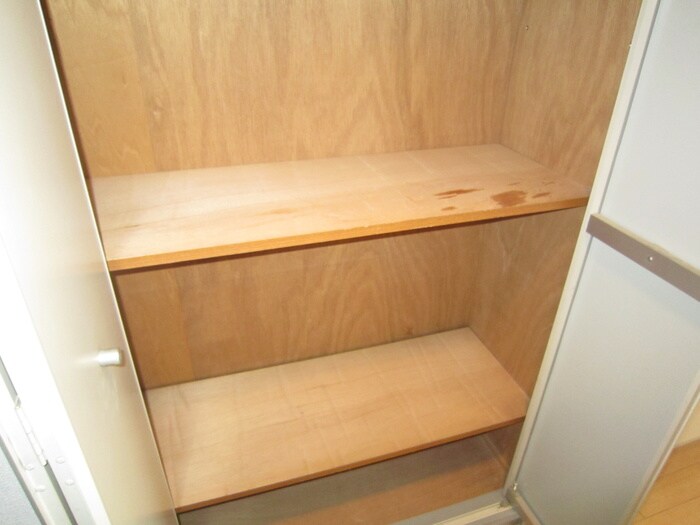 物件内観写真10　(収納)