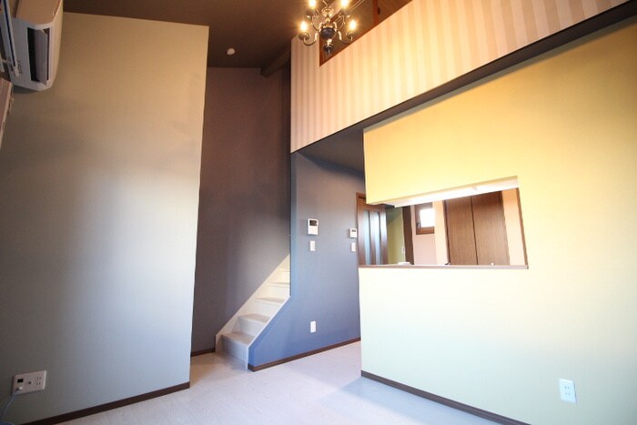 物件内観写真7　(居室)