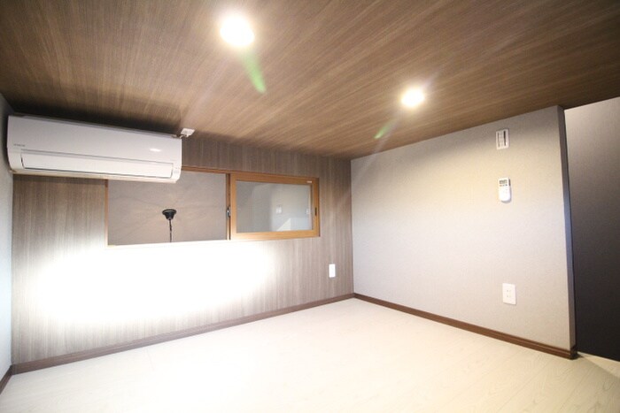 物件内観写真9　(居室)