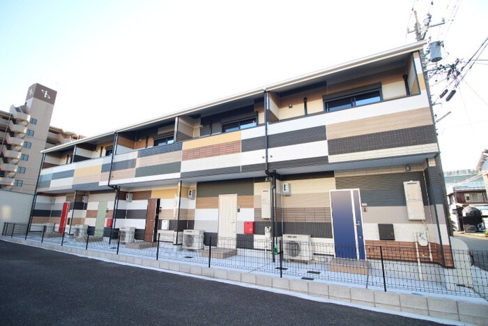 物件外観写真5　(外観写真)