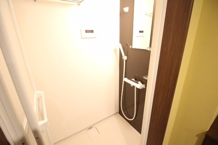 物件内観写真12　(バス／シャワールーム等)