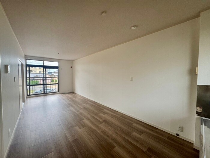 物件内観写真6　(居室)