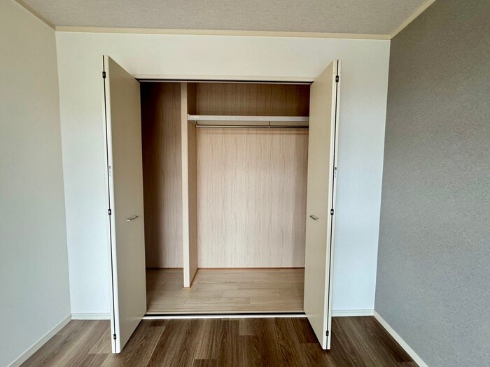 物件内観写真16　(収納)