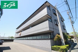 ブル－メＥ外観写真