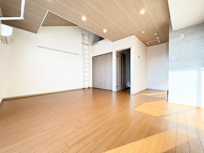 物件内観写真7　(居室)