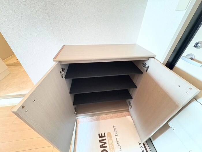 物件内観写真19　(靴箱)