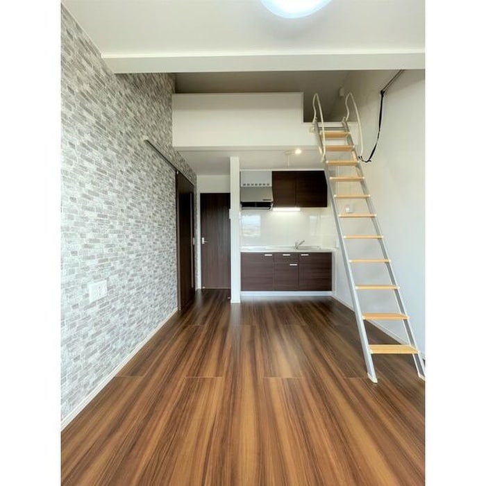 物件内観写真8　(居室)