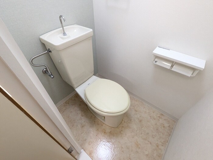 物件内観写真11　(トイレ)