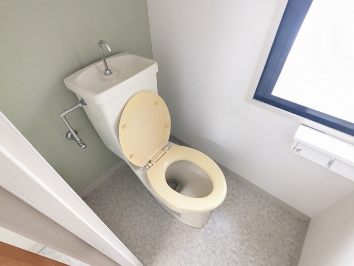 物件内観写真12　(トイレ)