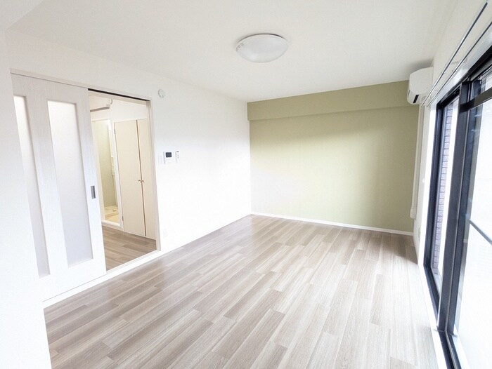 物件内観写真22　(居室)