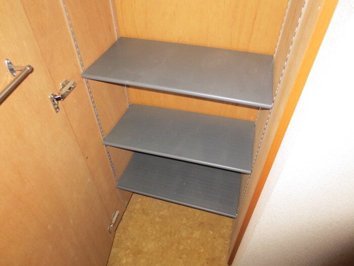 物件内観写真11　(靴箱)