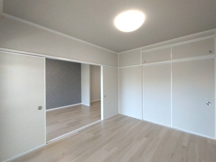 物件内観写真10　(居室)