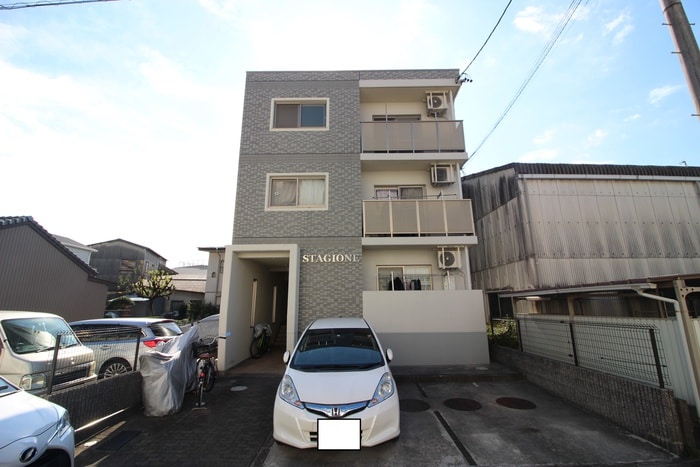 物件外観写真5　(外観写真)