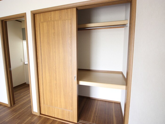 物件内観写真13　(収納)