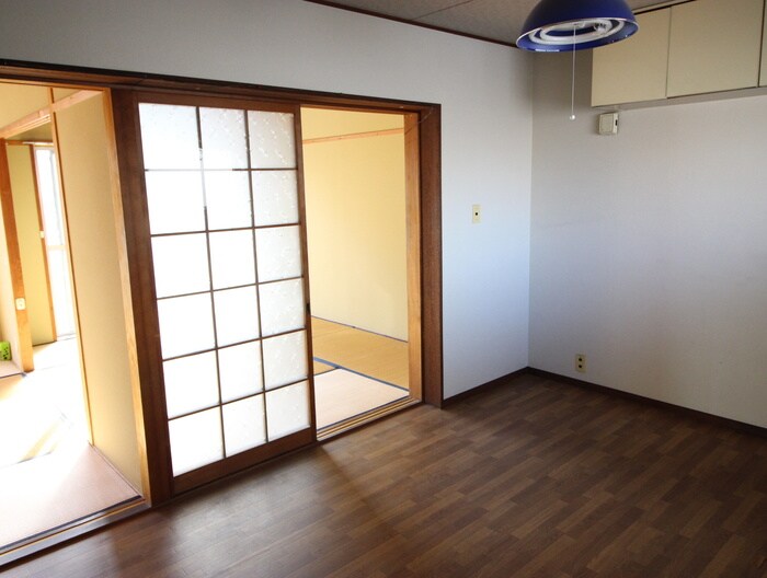 物件内観写真7　(居室)