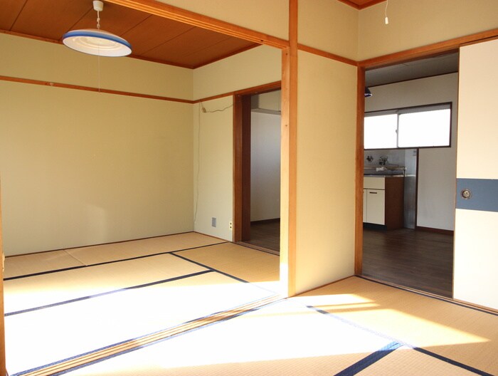 物件内観写真8　(居室)