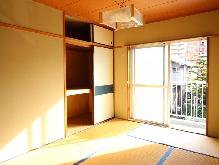 物件内観写真9　(居室)