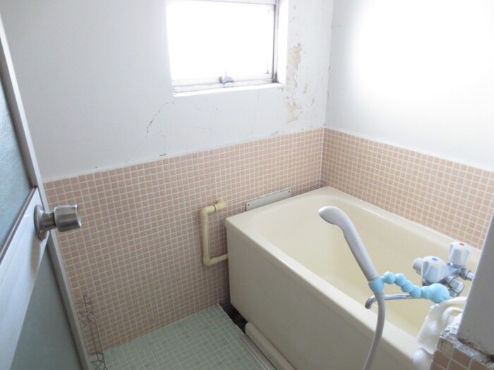 物件内観写真12　(バス／シャワールーム等)