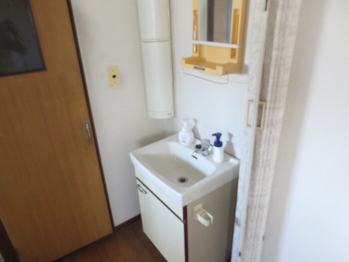 物件内観写真15　(洗面)