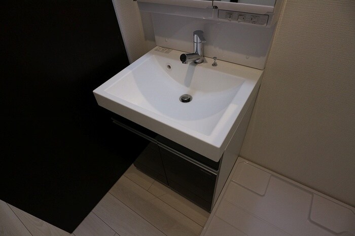 物件内観写真11　(洗面)