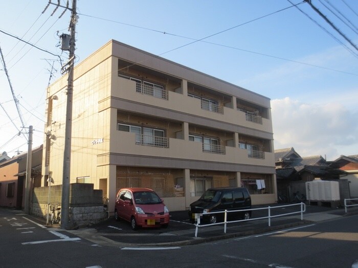 物件外観写真2　(外観写真)