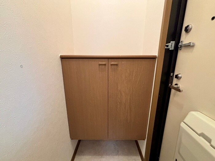 物件内観写真16　(靴箱)