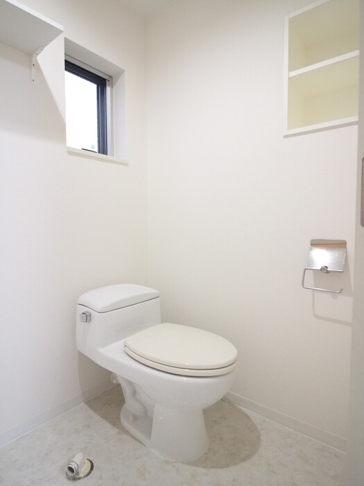 物件内観写真14　(トイレ)