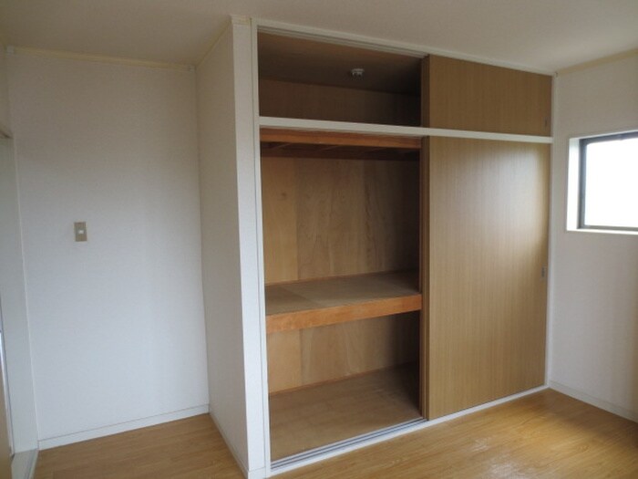 物件内観写真14　(収納)