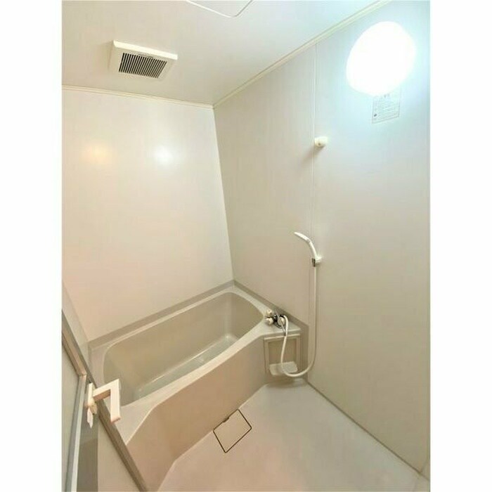 ＡvenueⅡのバス