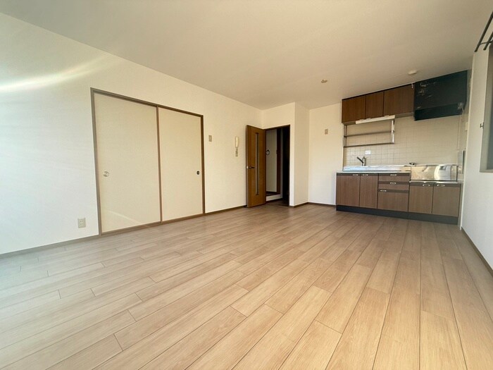 物件内観写真7　(居室)