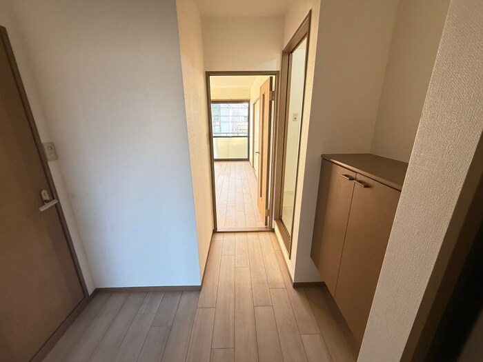 物件内観写真19　(廊下)