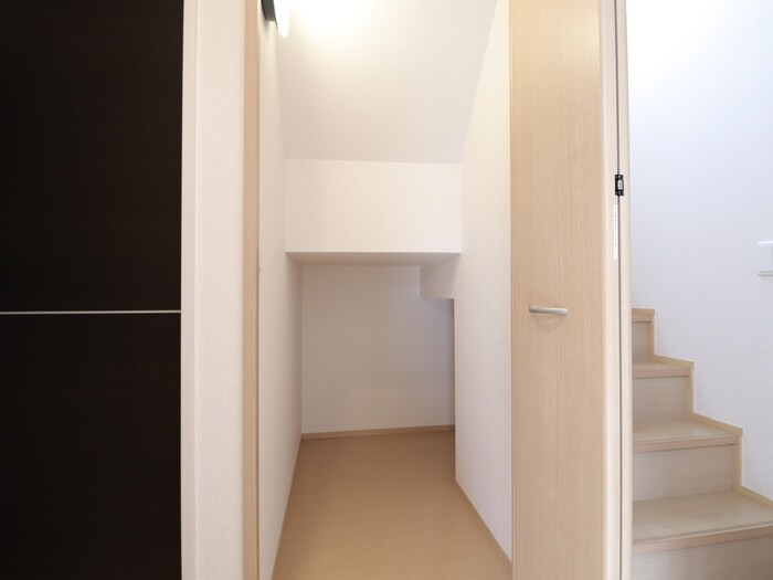 物件内観写真20　(収納)