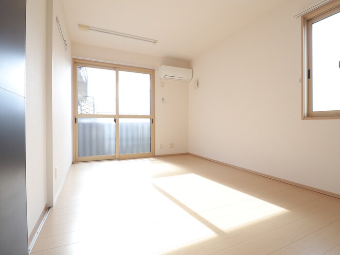 物件内観写真21　(居室)