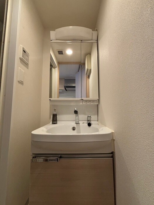 物件内観写真16　(洗面)