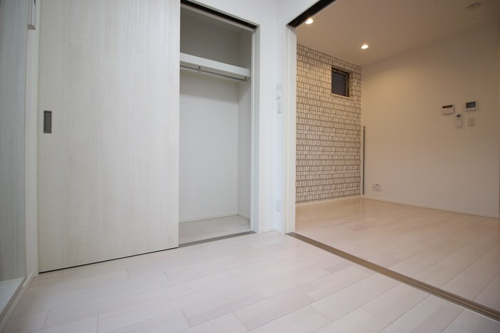 物件内観写真8　(収納)