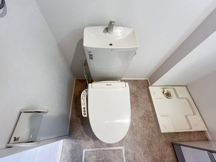 物件内観写真12　(トイレ)