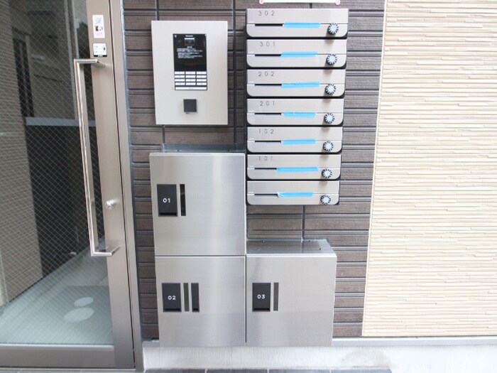 物件外観写真4　(建物設備)