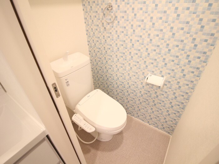 物件内観写真13　(トイレ)