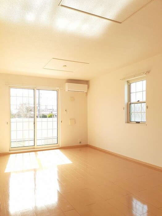 物件内観写真6　(居室)