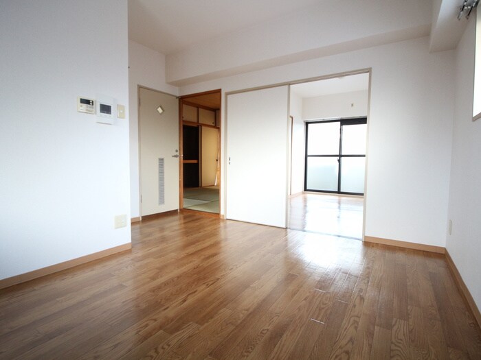 物件内観写真7　(居室)