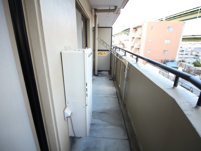 物件内観写真16　(ベランダ・バルコニー)