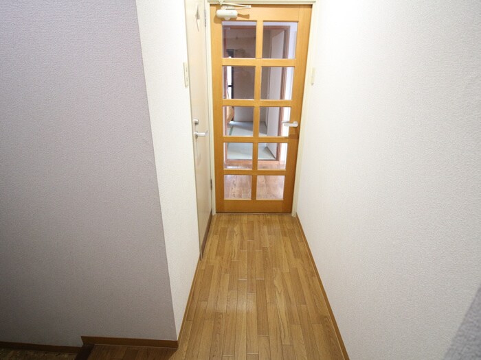 物件内観写真19　(廊下)