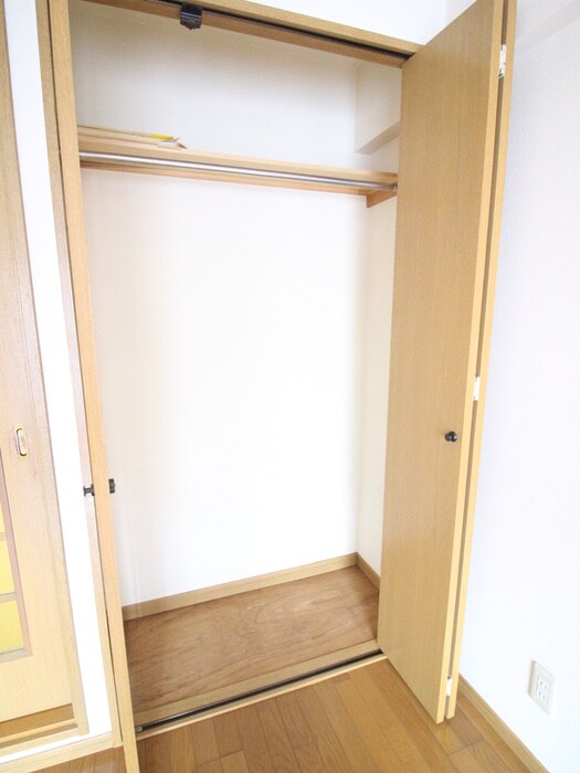 物件内観写真10　(収納)