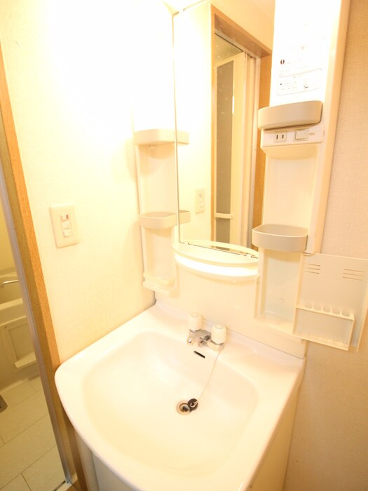 物件内観写真12　(洗面)