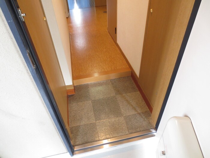 物件内観写真20　(玄関)