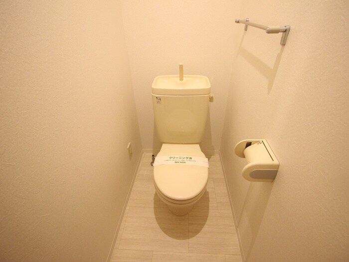 物件内観写真15　(トイレ)