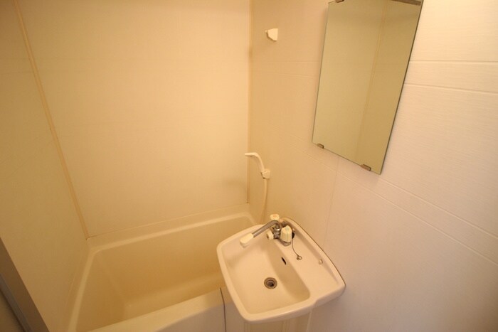 アネックス西枇杷島のバス